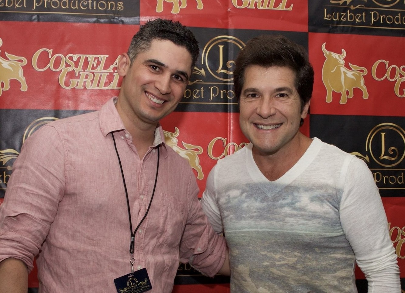 Denis Camargo with singer Daniel